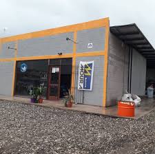 Lavadero y Gomeria Yaconanti