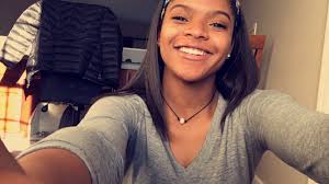 Mackenzie Lett's Instagram, Twitter & Facebook