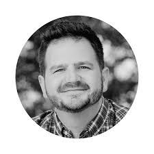 Daria Hall's Instagram, Twitter & Facebook