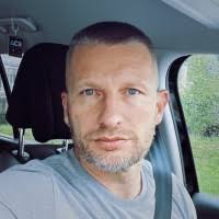 100+ perfiles de «Brumen»