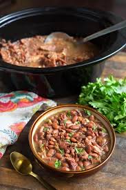 Feb 06, 2011 · add the the rinsed beans, onion, salt, pepper, and ham shanks, hocks or ham (chopped into large chunks) into the crock pot. Slow Cooker Pinto Beans And Ham Simply Happy Foodie