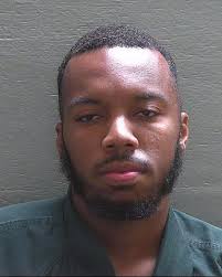 Pensacola man Diamond Walker accused of having sex with 15-year-old