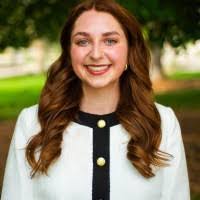 Rebecca Hysell's Instagram, Twitter & Facebook