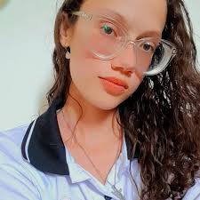 Victoria Beatriz (@beavictoria_) • Instagram photos and videos