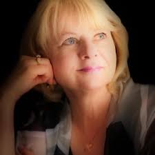 Upside down drawing from Betty Edwards. Drawing