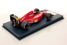 Para 1990, a scuderia contratou alain prost, desgastado na mclaren mesmo após o tricampeonato. Ferrari F1 641 Portugal 1990 Mansell Winner 1 18 Looksmart Models