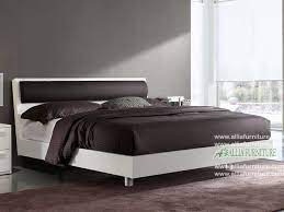 Dari namanya saja mungkin anda sudah bisa menebak model atau ukuran dari tempat tidur yang satu ini. Tempat Tidur Minimalis Modern Alves Allia Furniture