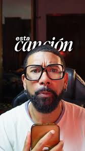 NUEVA SERIE! Las mejores canciones de reggaeton de la historia por año.  Empezamos por los 2000s cuando la música urbana despertó a nivel  internacional con artistas como Hector y Tito, Tego Calderón,