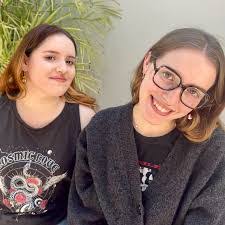 Anita Hinkle's Instagram, Twitter & Facebook