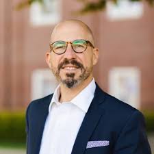 Michael DeBusk (@m_debusk)