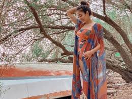 Namanya sempat terseret kasus video syur gisella anastasia, adhietya mukti posting instastory usai myd ditetapkan sebagai tersangka. Adhietya Mukti Tak Mau Pansos Terkait Video Seks Mirip Gisel