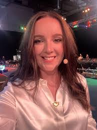 Isabella Mcgrath's Instagram, Twitter & Facebook