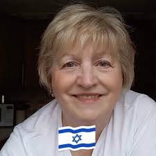 Did anyone else in Drongan get a handwritten letter from the Jehovah's  Witness church in Ayr today? My mum got one inviting her to a zoom meeting  but she found it strange