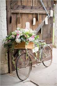 Pin Von Monika Grassler Auf Aussen Deko Vintage Hochzeit Requisiten Hochzeitsdekoration Tischdeko Hochzeit