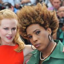 Gray took a shot at her presentation collection in 1999 with maker darryl swann. Macy Gray Net Worth 2020 Wiki Married Family Wedding Salary Siblings