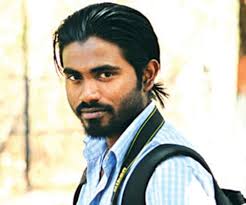 Journo with an edge clicks for experience