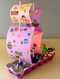 Eierkarton Basteln Kinder Eierschachtel Piratenschiff Schiff Mit Bildern Eierkarton Basteln Bastelarbeiten Kreativ