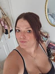 Too bored… I need a serious connection 🔥