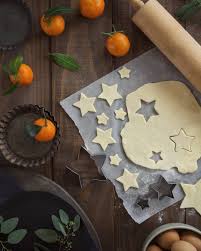 Il Y A Un Joli Concours Organise Sur La Page Facebook De Croustipate Vous Me Proposez 3 Ingredients Et Je Realisera Christmas Food Kids Rugs Navidad Christmas