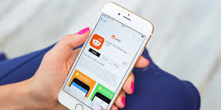 5 Of The Best Reddit Clients For Ios Make Tech Easier Smartphone Hacks Party Apps Iphone Models