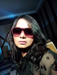 Are there any ladies interested in meeting for a drink and live music in  Calgary?