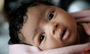 Heidi y Seal presentaron a su beba