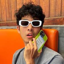 Marlin ramsey chan (@marlinramseychan)