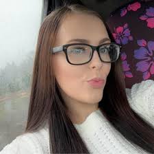 Lili Nicholson in people