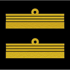  maiștrii militari sunt asimilați subofițerilor. Grade Maneca Pentru Comandor De Marina Militara Institutii De Stat Mapn Grade Embleme Militarysurplus Ro Surplus Militar Imbracaminte Bocanci Combat Uniforma Jandarmi Echipament Institutii Echipament Tactic Paza Si Protectie Airsoft
