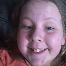 Daisy Burns (@daisyburns03)