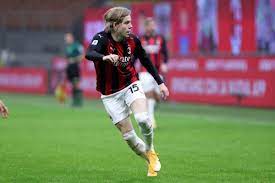 Hauge, who will wear the number 15. Ac Mailand Ein Starker Junge Jens Petter Hauge Schiesst Milan Zum Gruppensieg