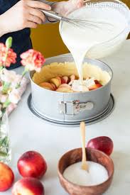 Schnell Zubereitet Und Einfach Zu Machen Ist Diese Torte Das Perfekte Sommerrezept Zudem Haben Nektarinen Ende Fruh Schmandkuchen Nektarine Rezepte Rezepte