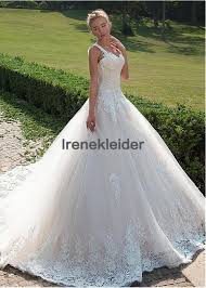 Amelia bedelia is the protagonist and title character of a series of american children's books written by peggy parish from 1963 until her death in 1988, and by her nephew, herman parish, beginning in 1995. Amelia Braut Sonnenaufgang Hochzeitskleid Preis Gast Des Hochzeitskleides Brautkleider Kleider