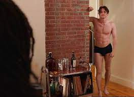 Why people had a crush on him? Thomas Doherty Shirtless Underwear Gay Hot In Suit And Tie