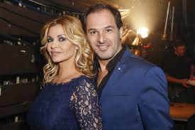 La seule fonction que je lui trouve, c'est de polluer l'avancement des series sur les sites de. Couple Famille L Intimite Des Acteurs De Demain Nous Appartient