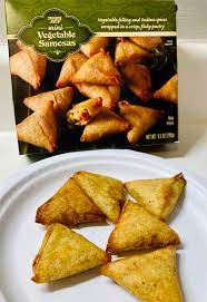 Trader Joe's - Mini Vegetable Samosas : r/frozendinners