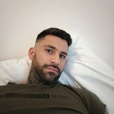 Kdo z 🇨🇿🇸🇰 zápasníku za tebe v roce 2024 udělal největší POKROK? 📈  Oficiální hlasování BEST OF 2024 probíhá právě teď na našem webu! 🤩 Hlasuj  pro své favority na OKTAGONMMA.com