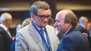Șeful ccr și ordonanța lui toader. Avocatul Poporului Ia La Rost Guvernul NeconstituÈionalitatea Legilor JustiÈiei Sub LupÄ