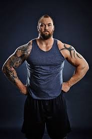 ^ game of thrones star and world's strongest man admits steroid use played part in dramatic transformation. Hafthor Julius Bjornsson Game Of Thrones Wiki Fandom