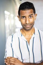 Alex Pires's Instagram, Twitter & Facebook