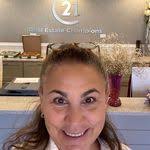 Denise Vuich's Instagram, Twitter & Facebook