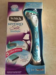 Schick hydro silk 5 trim style women's razor comes with one razor handle plus one refill. Schick Hydro Silk Trimstyle Reviews In Hair Removal Chickadvisor