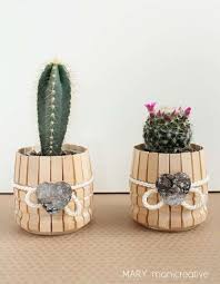 20 Projets Creatifs Avec Des Pinces A Linge En Bois Batons Pour Travaux Manuels Pince A Linge Idee Deco Recup