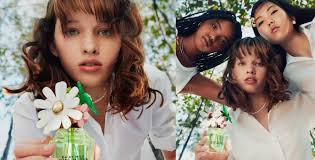 Marc Jacobs представил рекламную кампанию аромата «Daisy Wild»