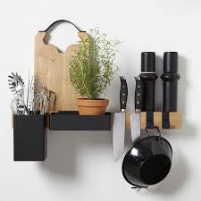 Extrem Stylische Kuchenleiste In Eiche Schwarz Wohl Auch Noch Magnetisch Mit Ca 8cm Abstand Zur Wand Kuchen Styling Idee Einrichtungstipps