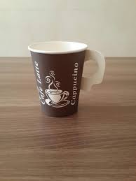 Biasanya diperuntukkan untuk minuman hangat seperti kopi, teh, atau cokelat. Paper Cup Gelas Kertas Kopi 9 Oz Handle Motif Gelas