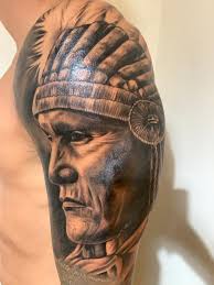 Gianluca lapadula arribó a perú con sus padres para unirse a la selección peruana. Footballitalia On Twitter Benevento Striker Gianluca Lapadula Got A Tattoo To Celebrate His Peruvian Heritage But Made A Rather Glaring Error That Will Now Be Difficult To Erase Https T Co Jo9nzuctm0 Benevento Seriea Peru