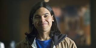 The Flash Star Says Caitlin/Cisco Story Will 'Break Fans' Hearts'
