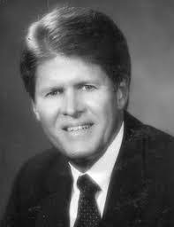 Edward Tomaszewski's Instagram, Twitter & Facebook