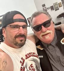 Eric Havens's Instagram, Twitter & Facebook